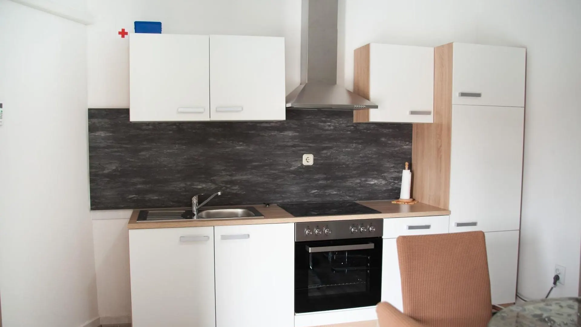 Portside House-Apartments Kastela Croatia