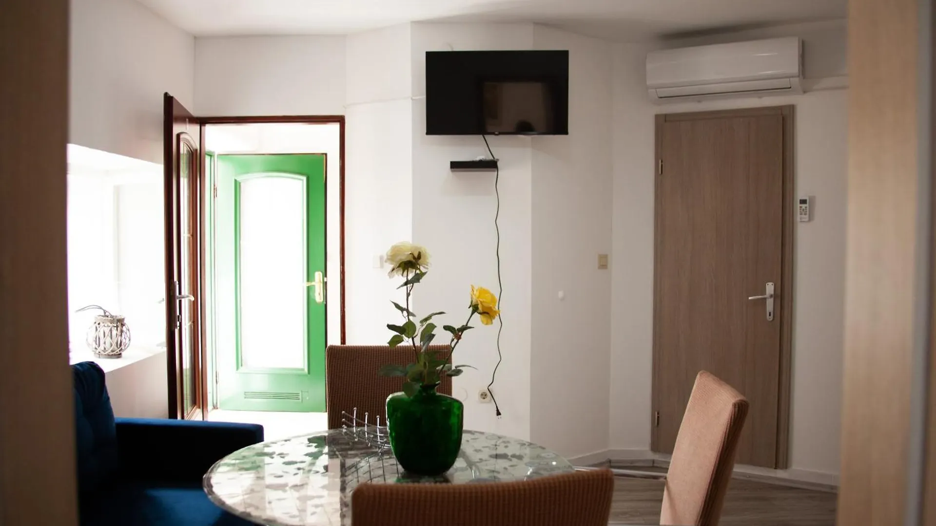 Portside House-Apartments Kastela Apartment