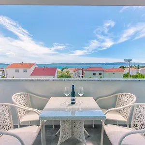 Apartament Radic, Kaštela